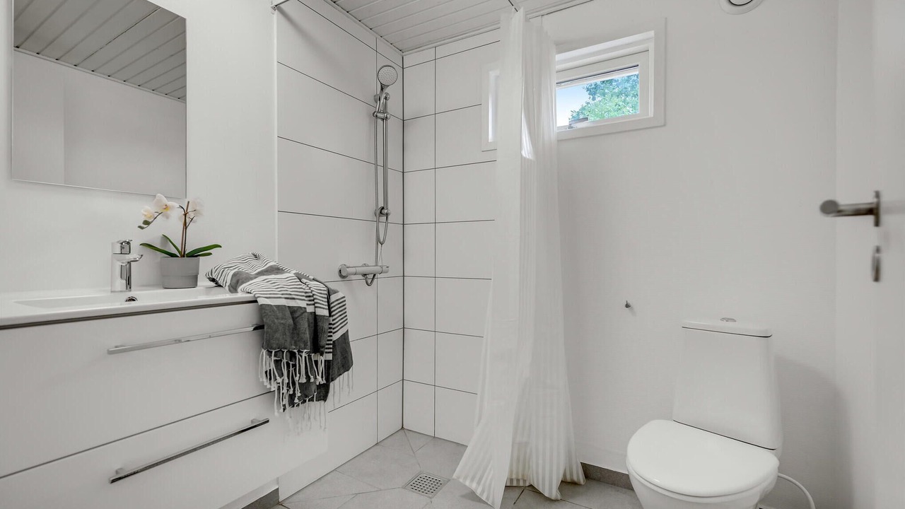 Photo of Bathroom in Farvang
