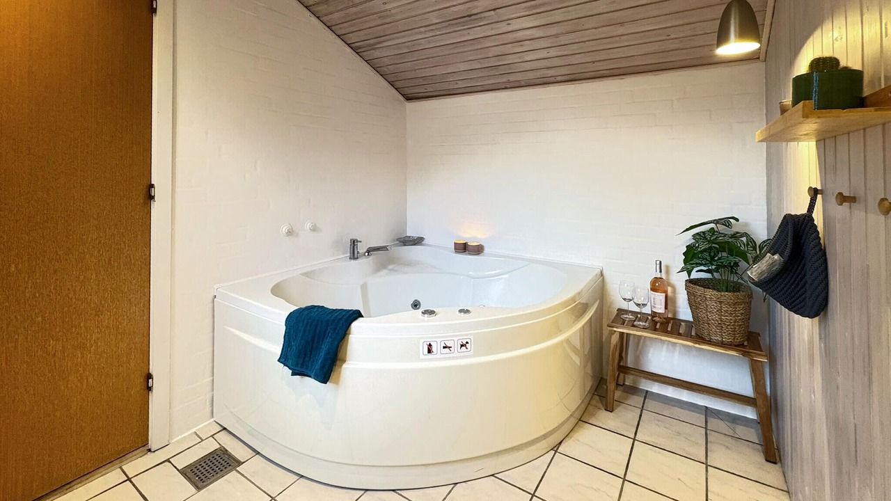Photo of Bathroom in Tranekaer