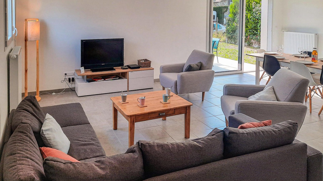 Photo of Bedroom in Hirel