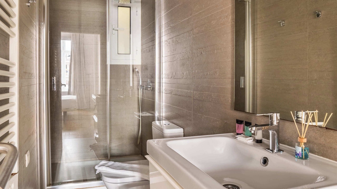 Photo of Bathroom in L'Antiga Esquerra de l'Eixample