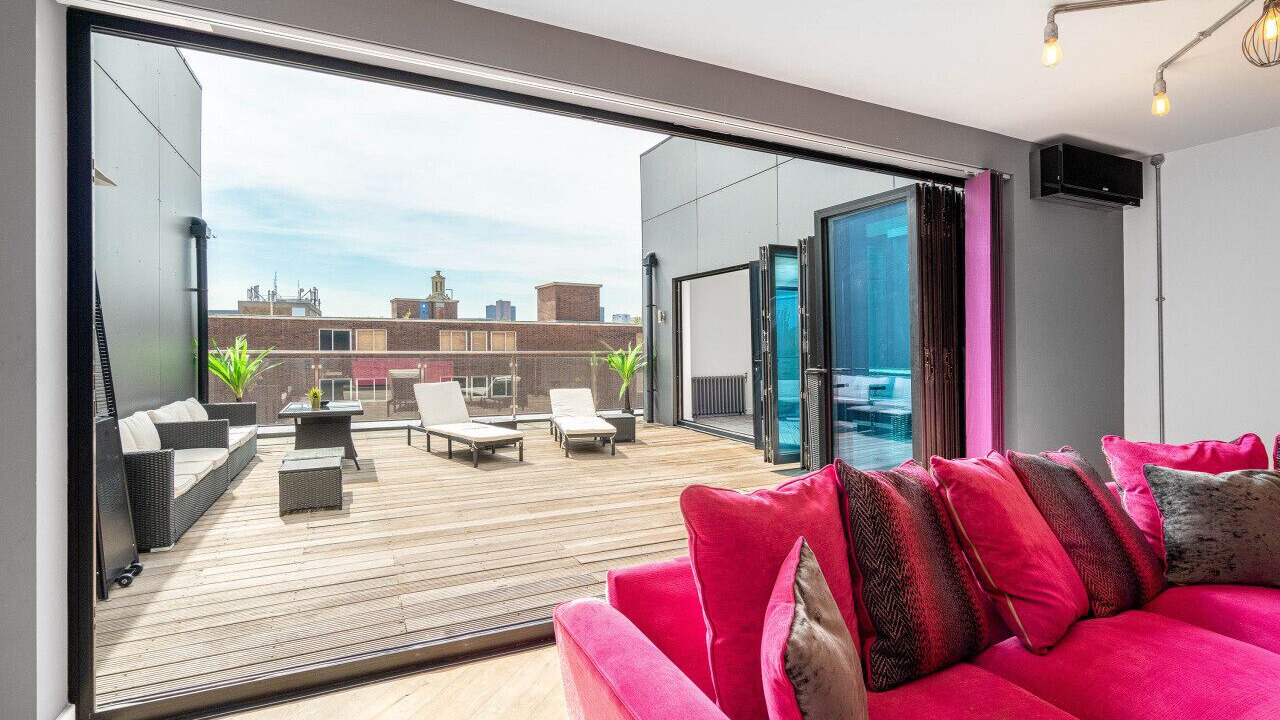 Photo of Livingroom in Birmingham City Centre