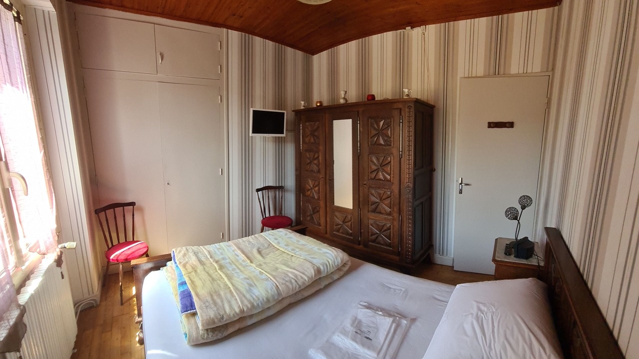 Photo of Bedroom in Montayral