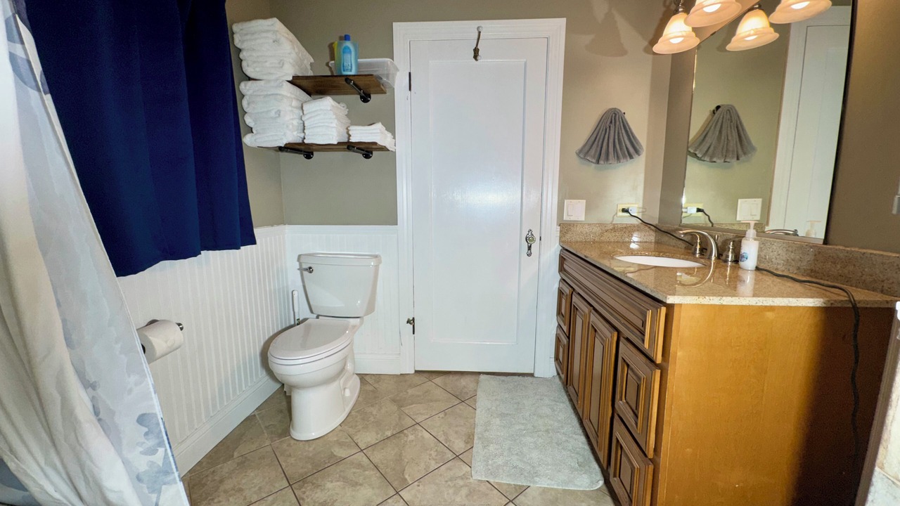 Photo of Bathroom in Huntley