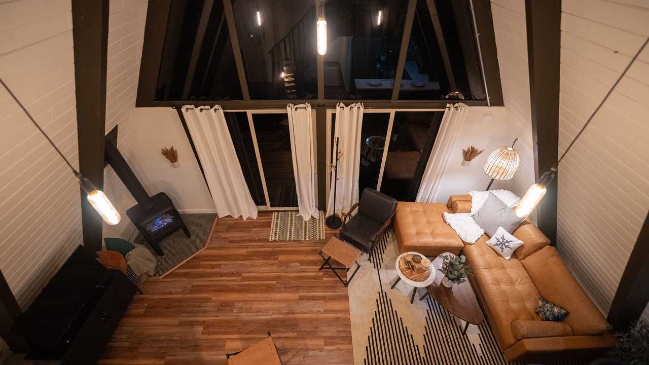 Photo of Livingroom in Arrowbear Lake