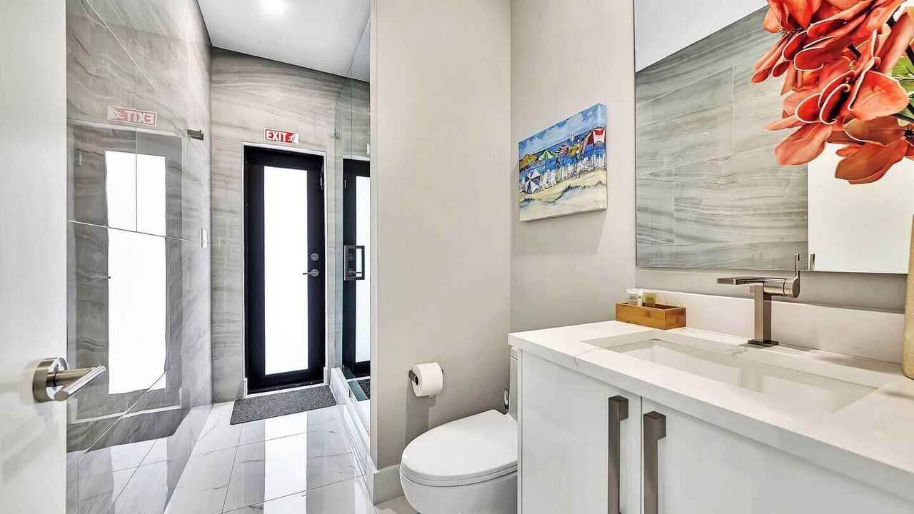 Photo of Bathroom in Tarpon River