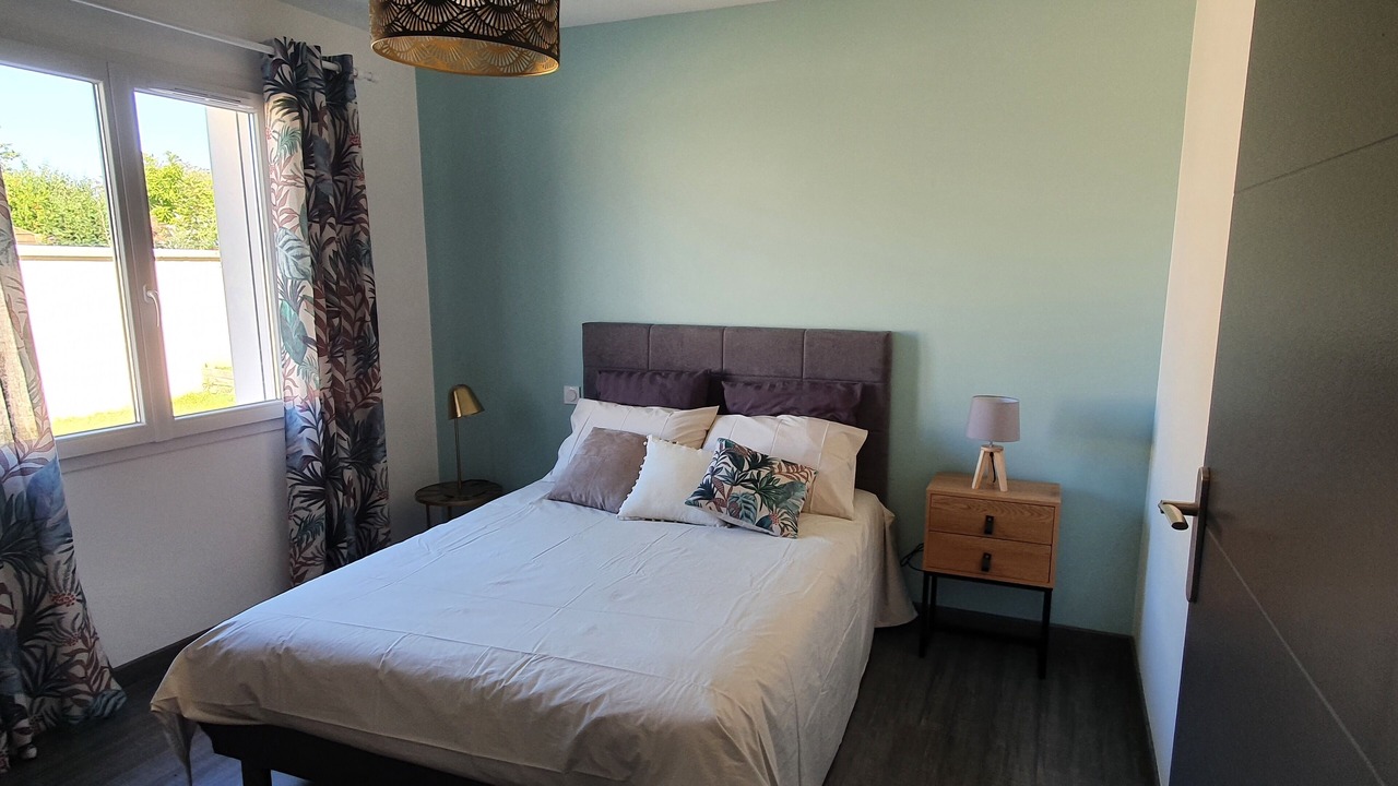 Photo of Bedroom in Saint-Michel-en-l'Herm
