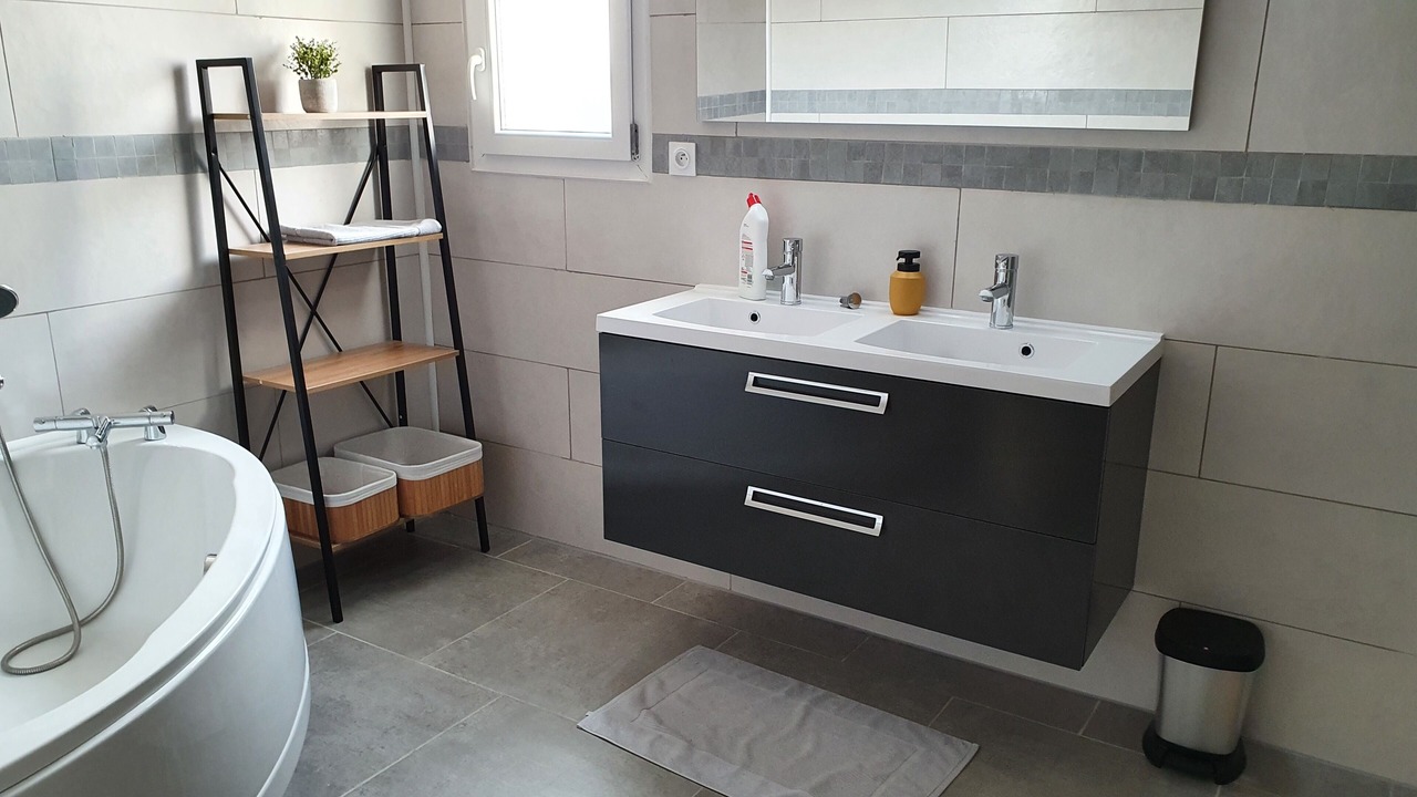 Photo of Bathroom in Saint-Michel-en-l'Herm