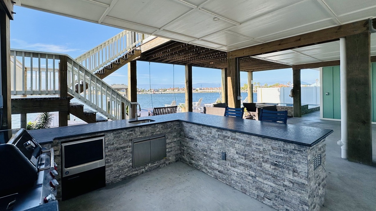 Photo of Outdoor in Key Allegro