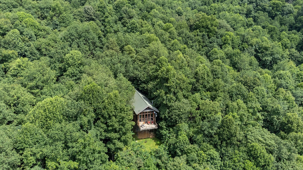Photo of Others in Laurel Ridge