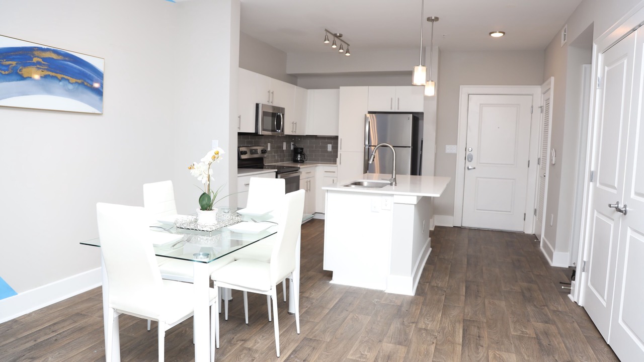 Photo of Others in Lindbergh