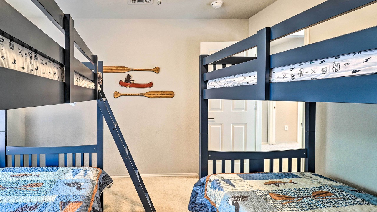 Photo of Bedroom in Highland Lake Estates