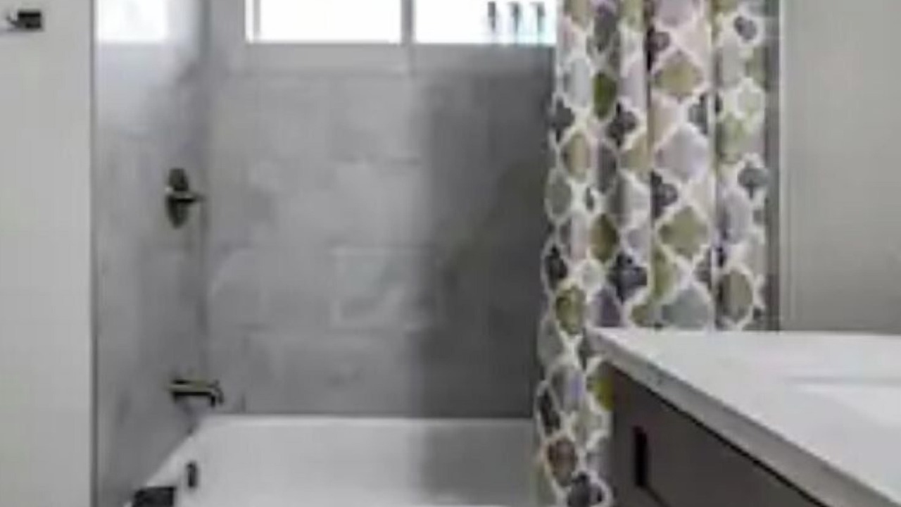 Photo of Bathroom in Heatherwilde