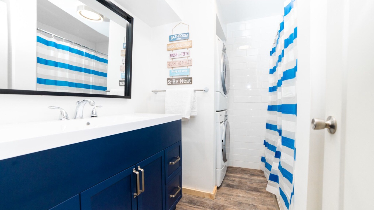 Photo of Bathroom in Sandy Hook
