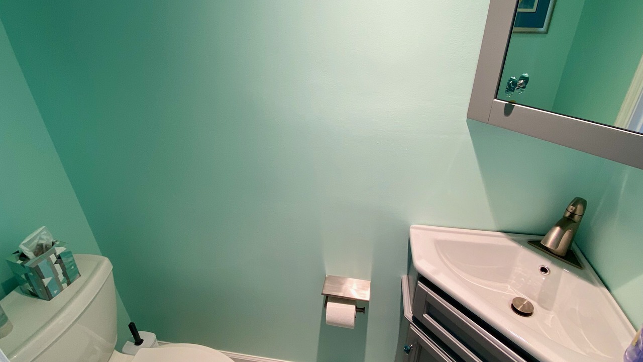 Photo of Bathroom in Willoughby Spit