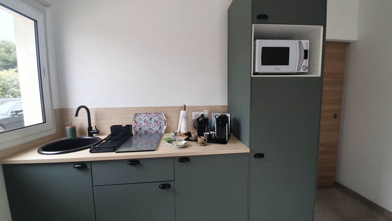 Photo of Kitchen in Chateauneuf-les-Martigues