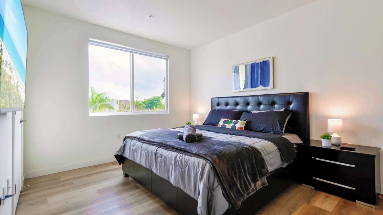 Photo of Bedroom in Golden Glades