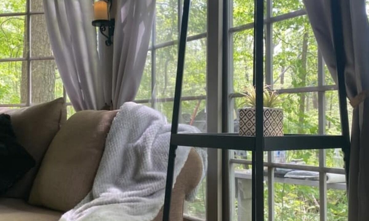 Photo of Livingroom in Trent Hills