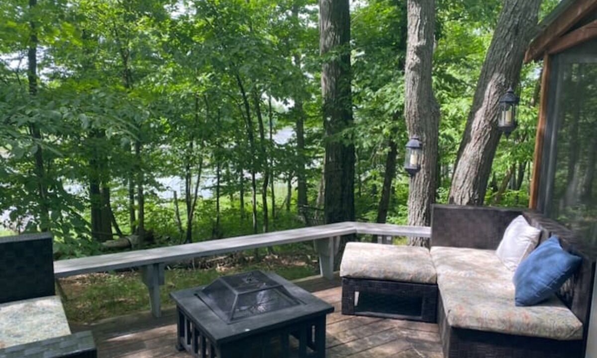 Photo of Patio Balcony in Trent Hills