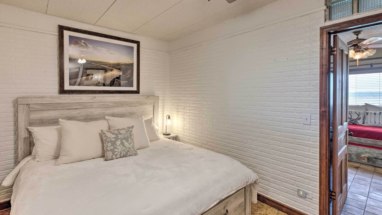 Photo of Bedroom in Wagner