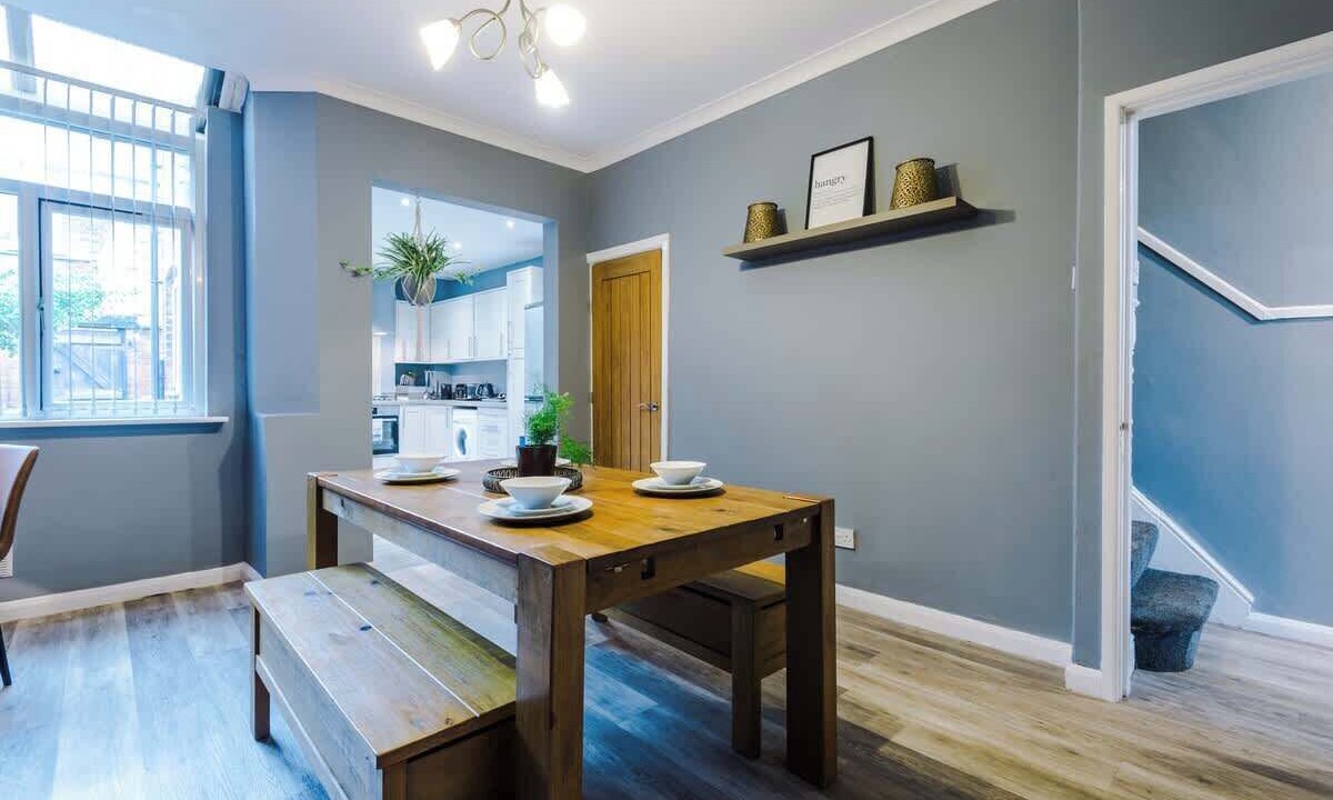 Photo of Others in Hoole