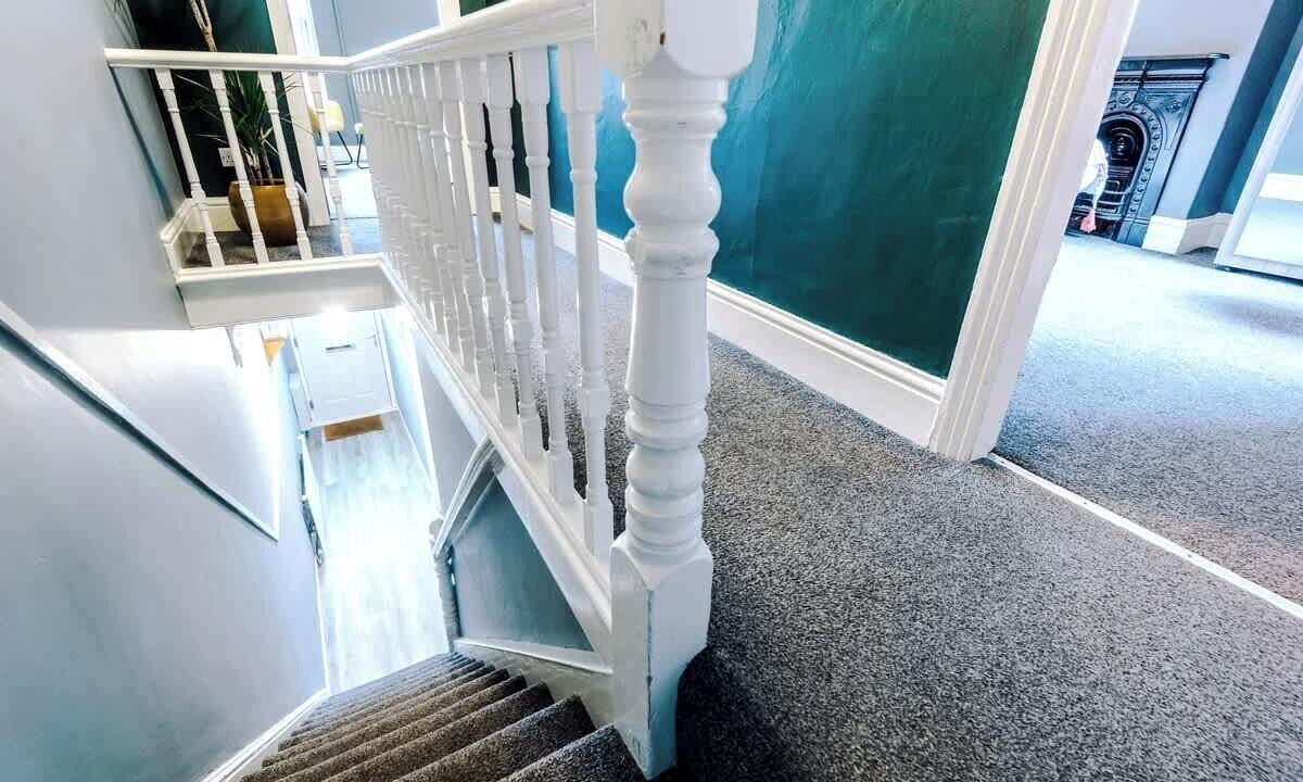 Photo of Others in Hoole