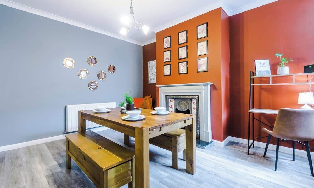 Photo of Others in Hoole