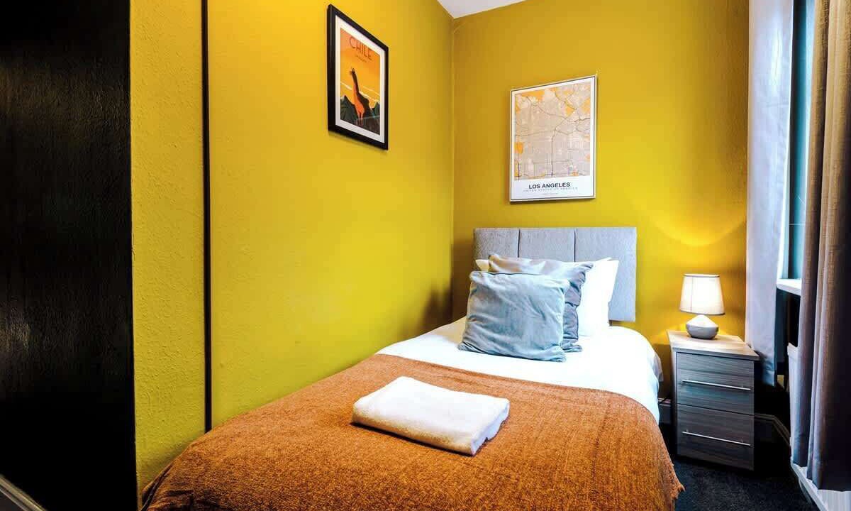 Photo of Others in Hoole