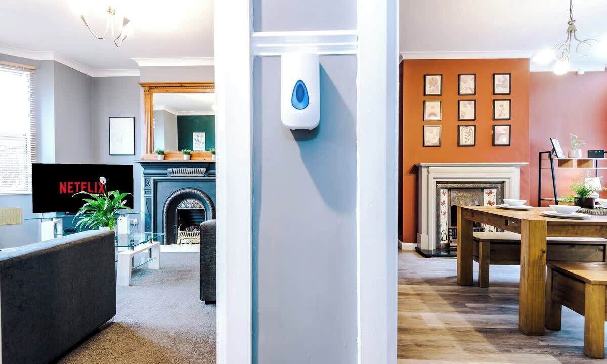 Photo of Others in Hoole