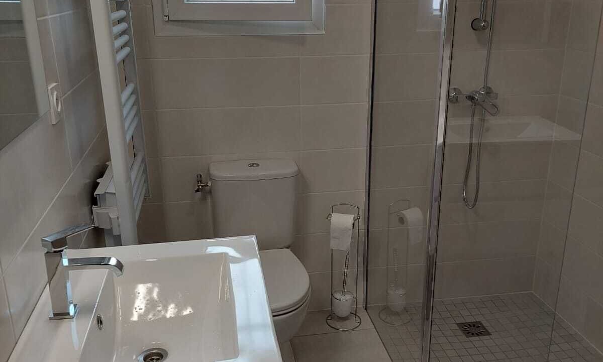 Photo of Bathroom in Montbrun-des-Corbieres