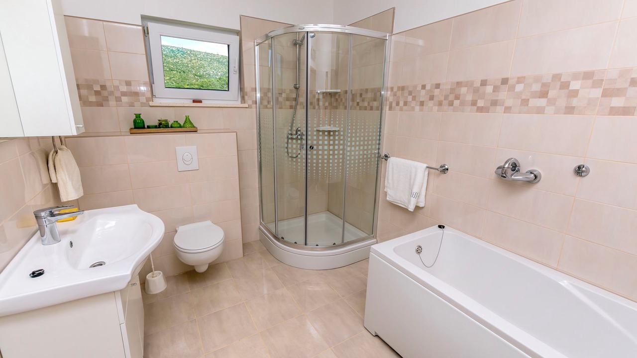 Photo of Bathroom in Marina