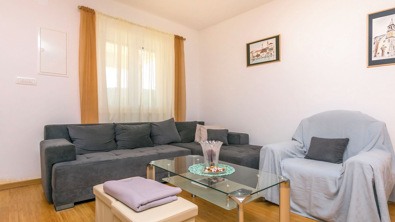 Photo of Livingroom in Marina