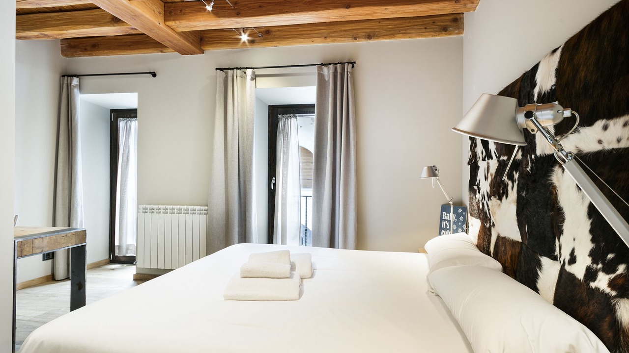 Photo of Bedroom in Les