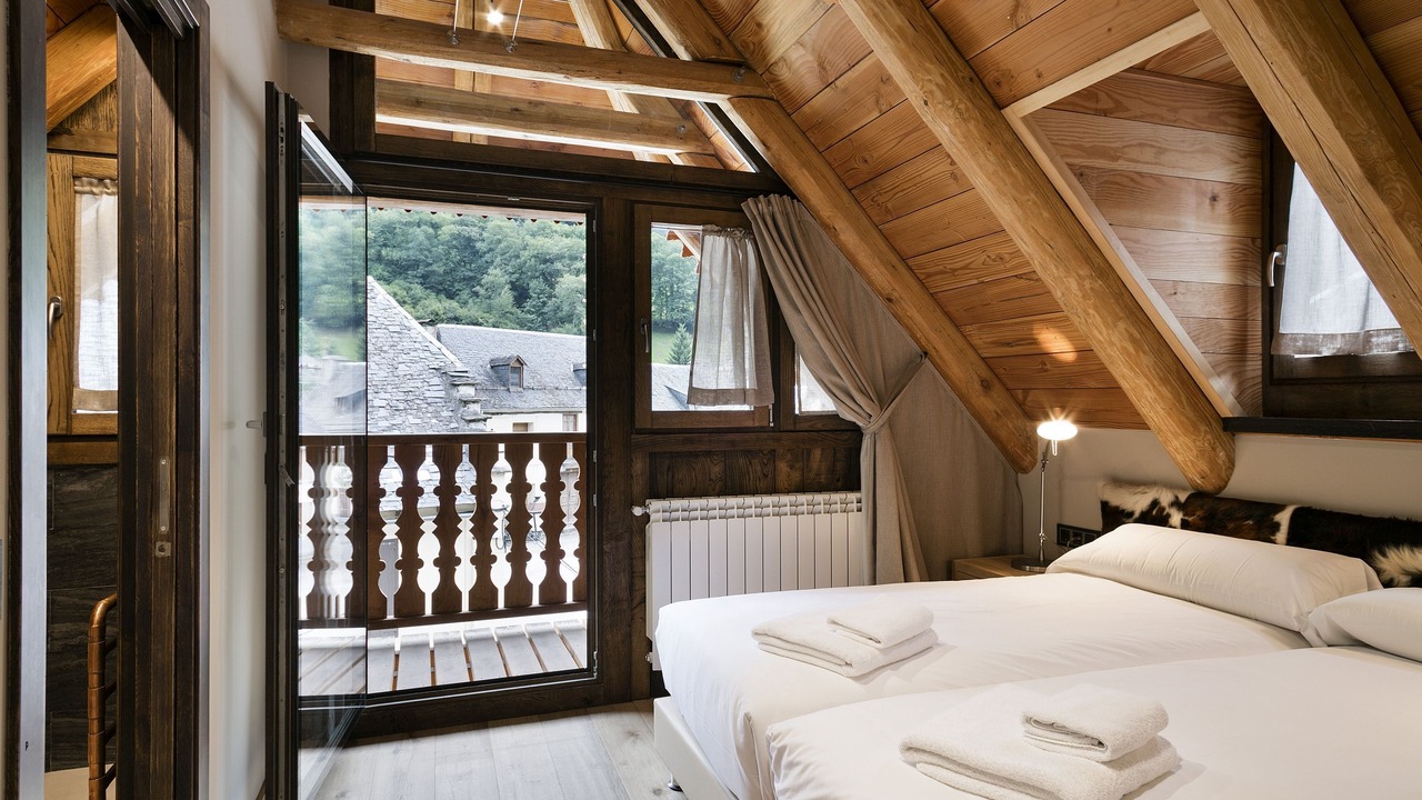 Photo of Bedroom in Les