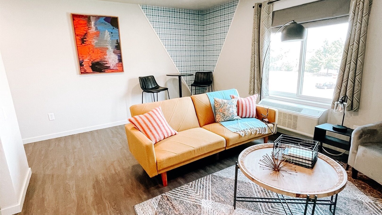 Photo of Livingroom in Midtown
