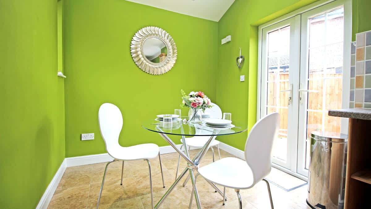 Photo of Others in Hoole