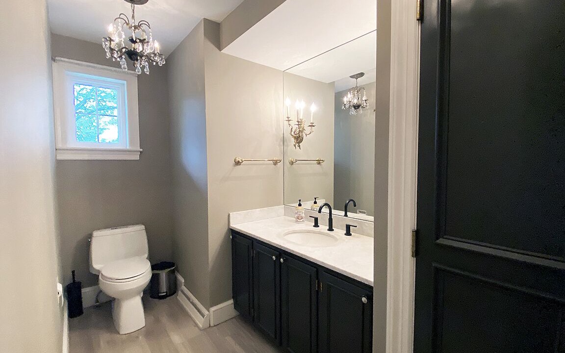 Photo of Bathroom in Gettysburg