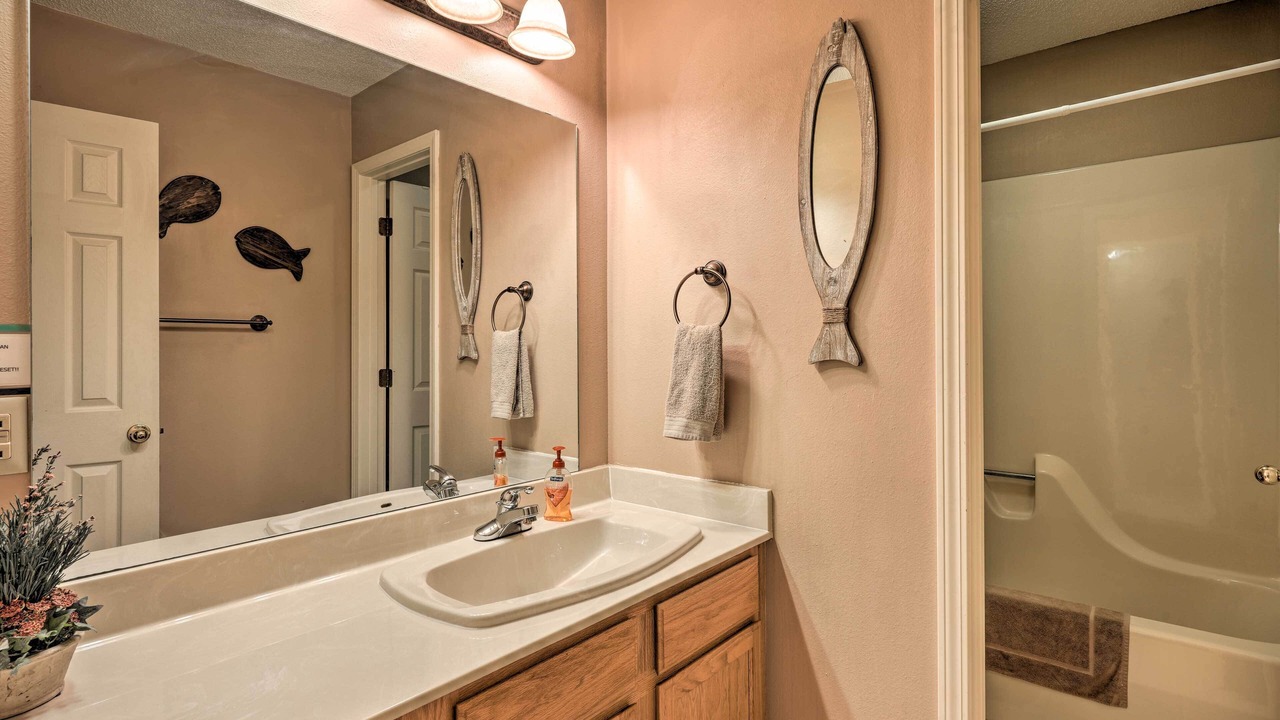 Photo of Bathroom in Lost Bridge Village