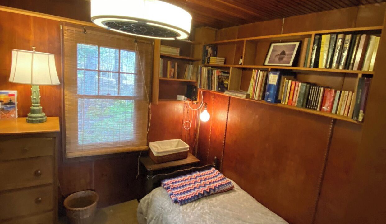 Photo of Bedroom in Smallwood