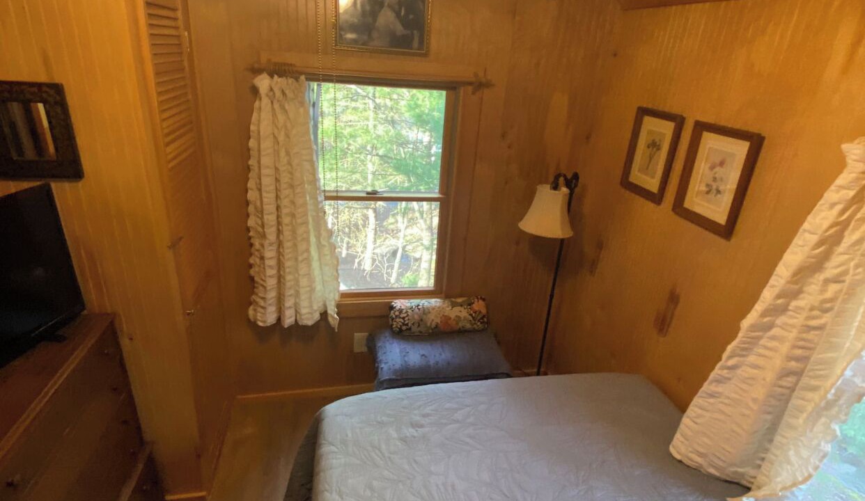 Photo of Bedroom in Smallwood