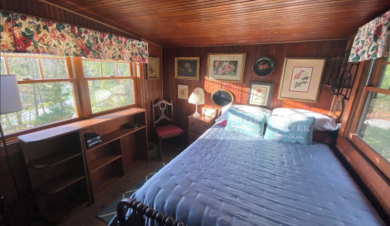 Photo of Bedroom in Smallwood