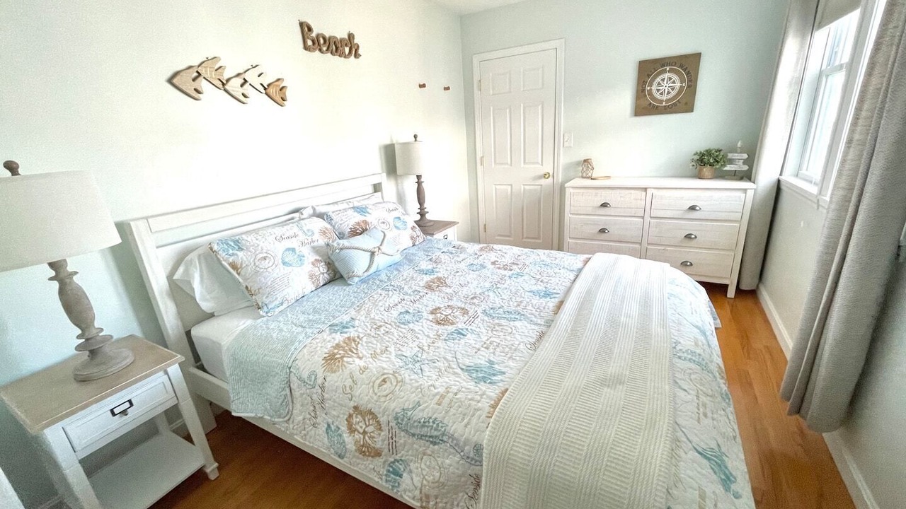 Photo of Bedroom in Salisbury Beach