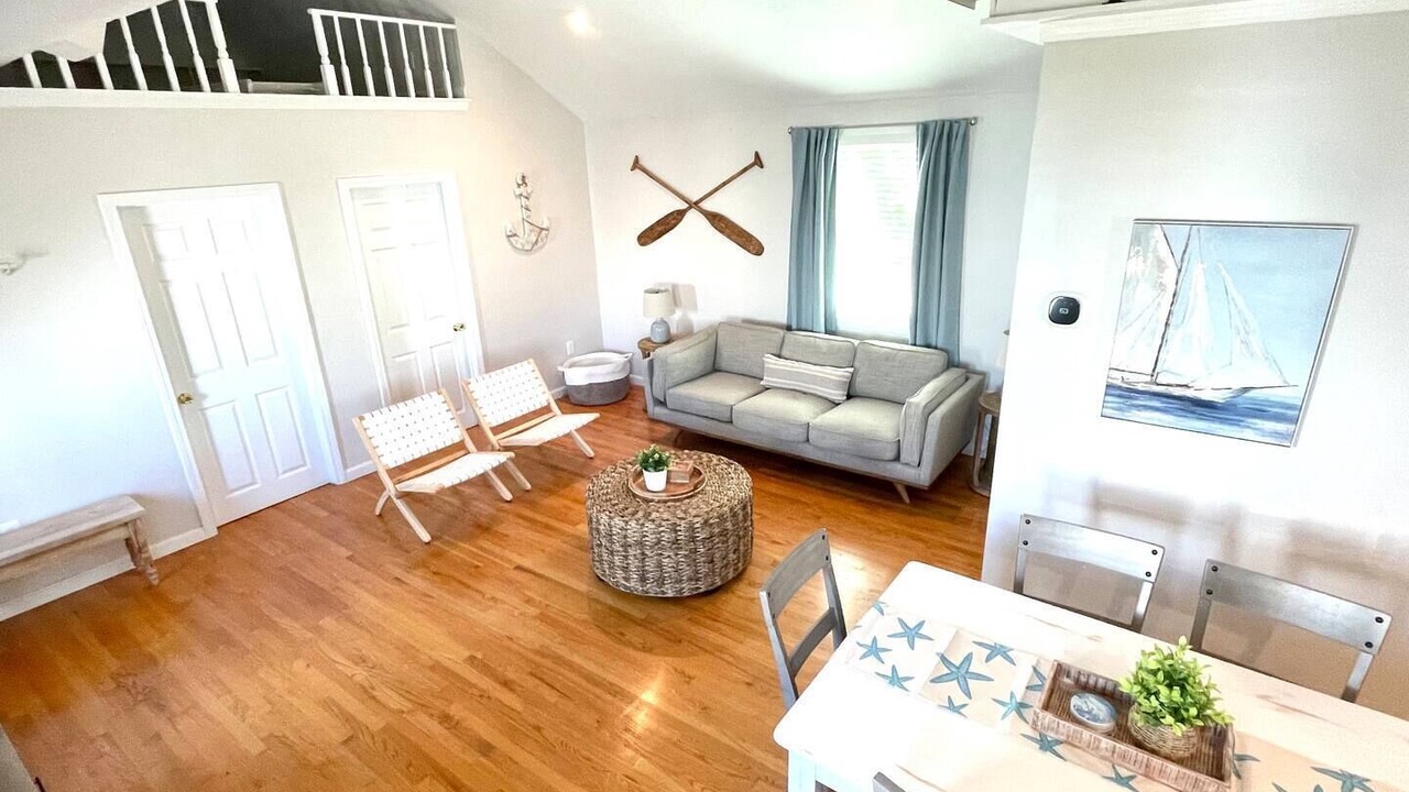 Photo of Livingroom in Salisbury Beach