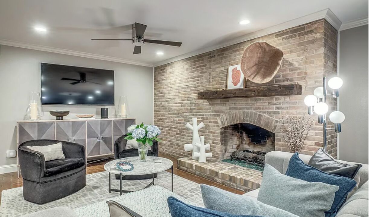 Photo of Livingroom in North Dallas
