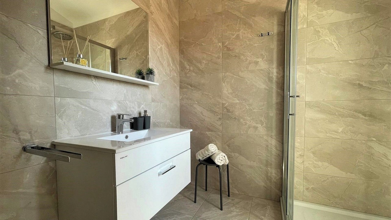 Photo of Bathroom in Frata