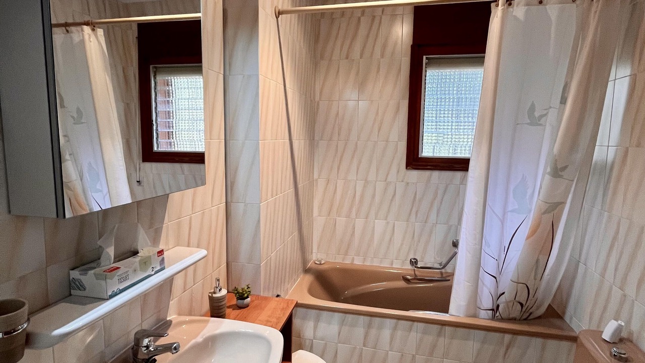 Photo of Bathroom in L'Ampolla