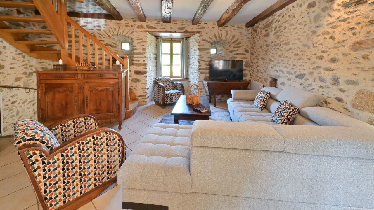 Photo of Livingroom in Leynhac