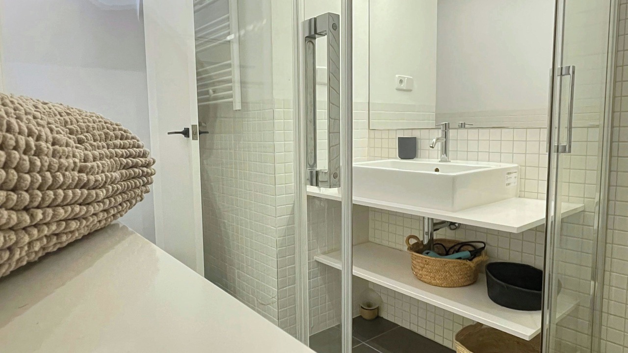 Photo of Bathroom in La Nova Esquerra de l'Eixample