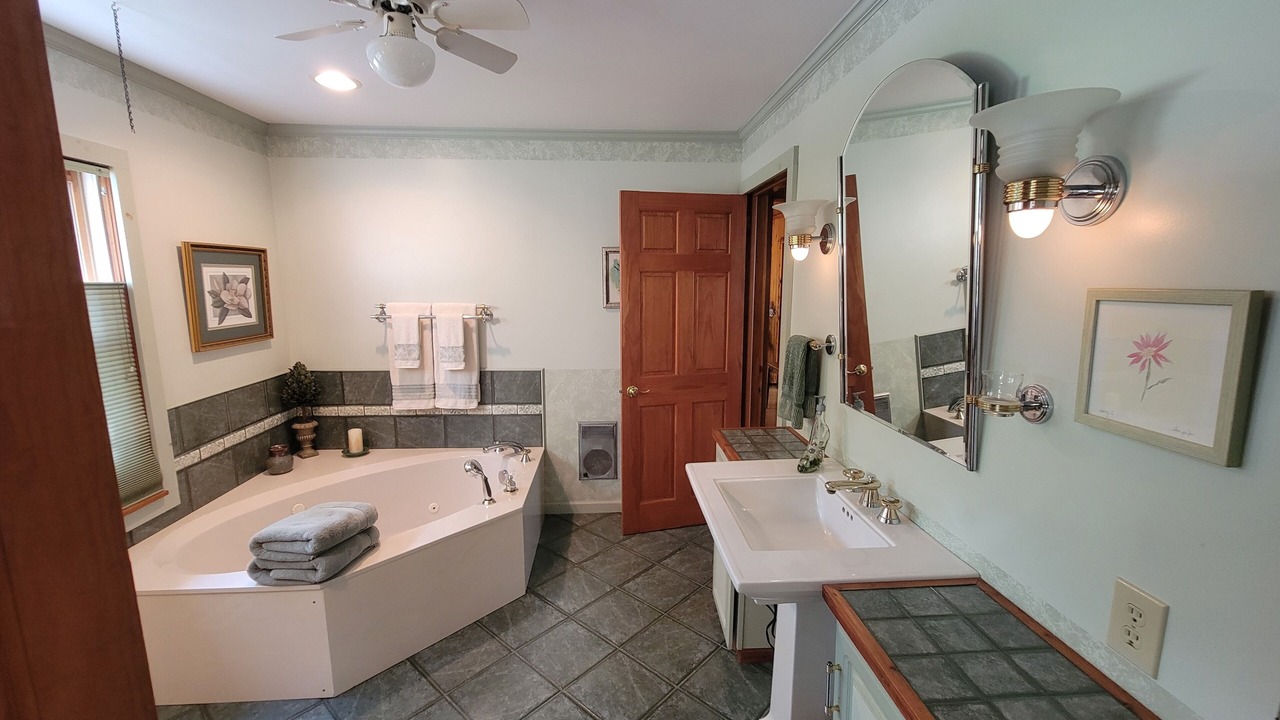 Photo of Bathroom in Franklin