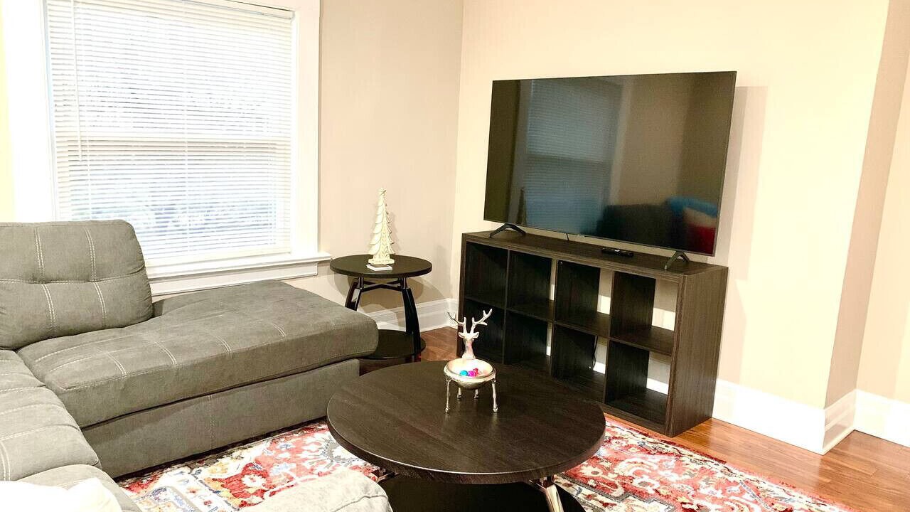 Photo of Livingroom in Montclair