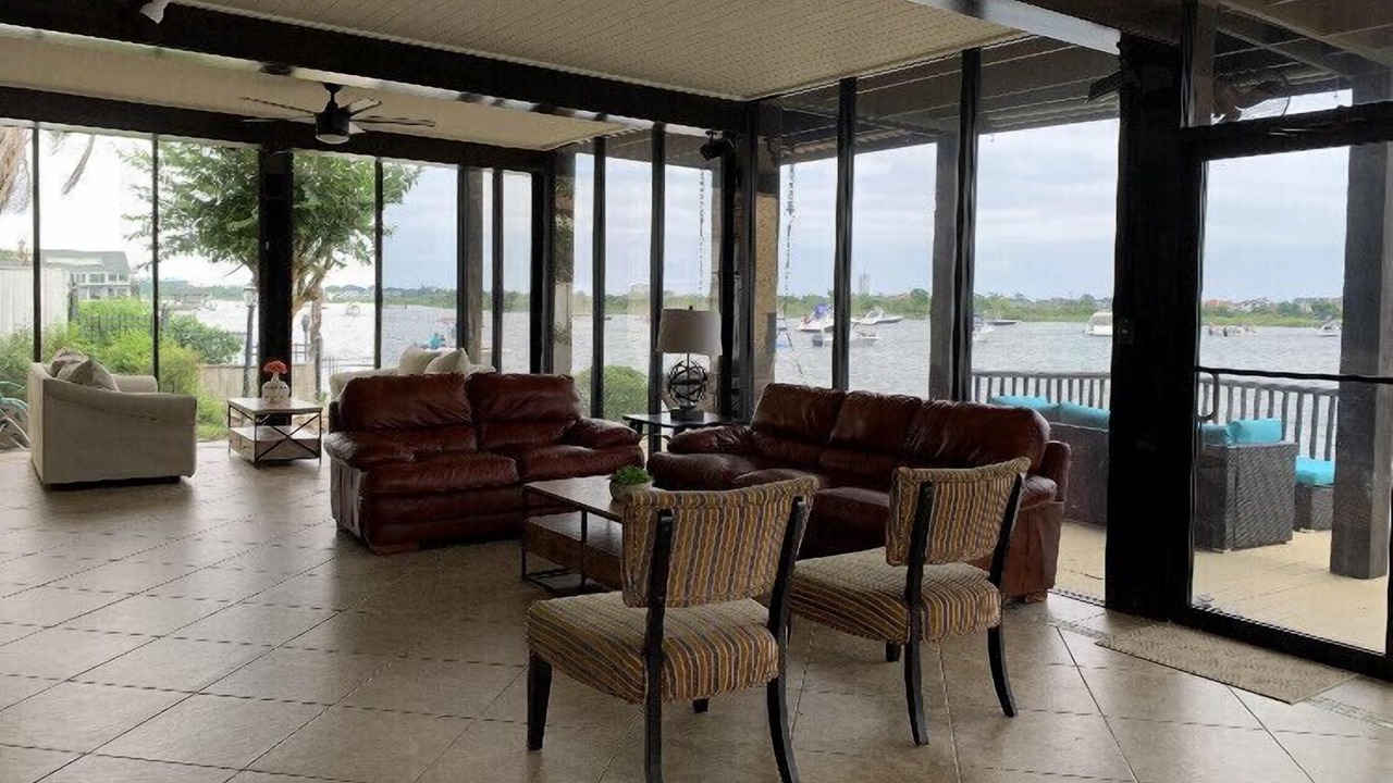 Photo of Others in Nassau Bay